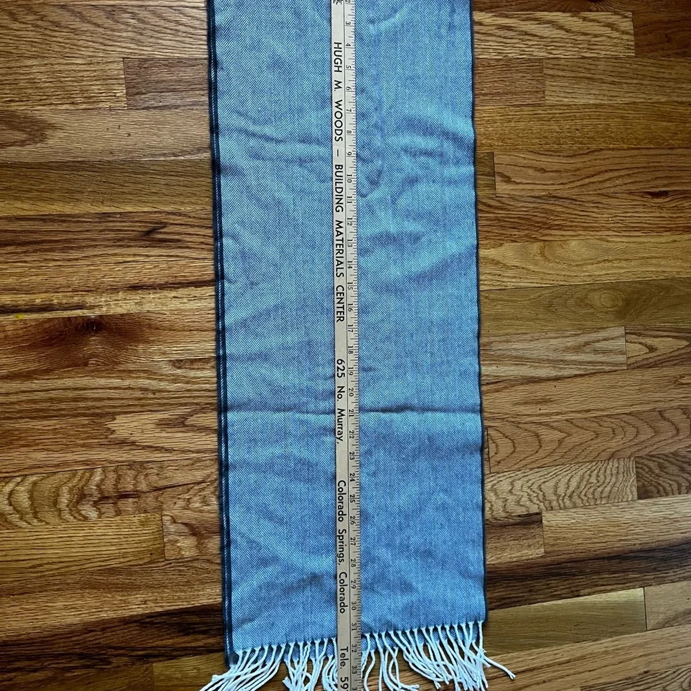 Stylish Azure Men's Scarf - Picture 5 of 5